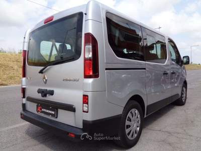 Renault Trafic 2.0dci 8p. Passo Corto GARANZIA,km certificati REN Argento usata CADONEGHE