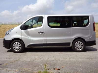Renault Trafic 2.0dci 8p. Passo Corto GARANZIA,km certificati REN Argento usata CADONEGHE
