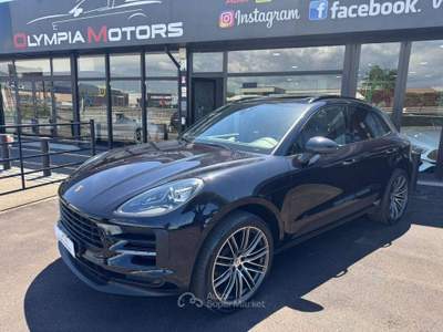Porsche Macan 2.0 245CV PDK KAMERA NAVI 21 PANORAM LED Nero usata Ciampino