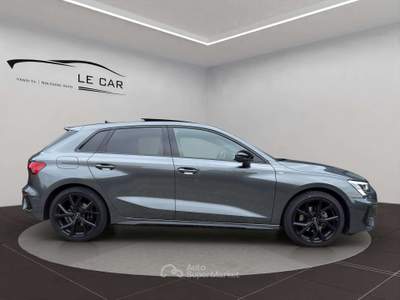 Audi A3 Sportback 35 2.0 tdi S line Edition s-tronic "UNICO PROPRIETARIO TETTO APRIBILE FARI MATRIX " Grigio usata Giussano