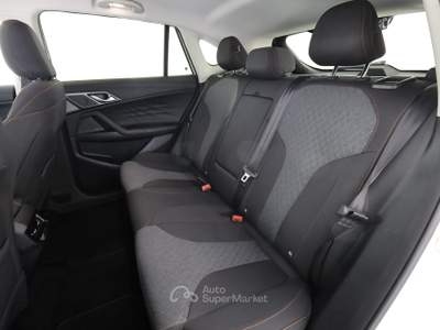 MG HS HS 1.5T-GDI AT Comfort Bianco usata Parma