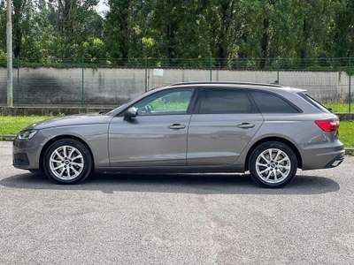 Audi A4 Avant 2.0 tdi mhev Business 163cv s-tronic Grigio usata Castegnato