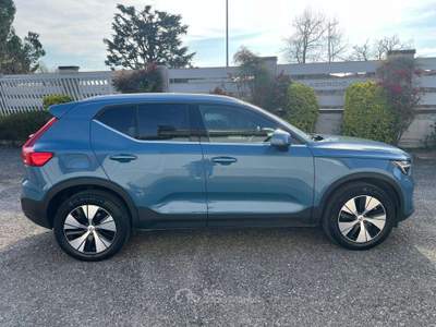 Volvo XC40 2023 1.5 t4 recharge phev Core auto Blu/Azzurro usata Castegnato