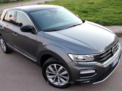 Volkswagen T-Roc *Bicolore *Luci Ambiente Grigio usata Monteroni di Lecce