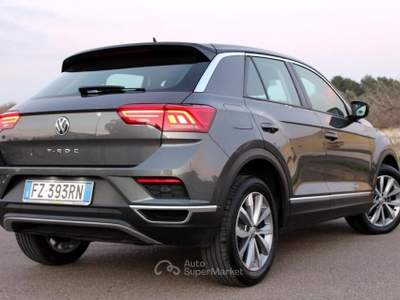 Volkswagen T-Roc *Bicolore *Luci Ambiente Grigio usata Monteroni di Lecce