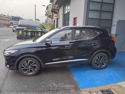 MG ZS Allestimento Luxury- GPL Nero usata Torino