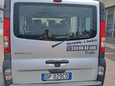 Renault Trafic T29 2.0 dCi/115 PL-TN Passenger Pack Argento usata Presicce-Acquarica