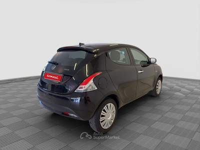 Lancia Ypsilon Ypsilon 1.0 FireFly 5 porte S&S Hybrid Silver Nero usata Parma