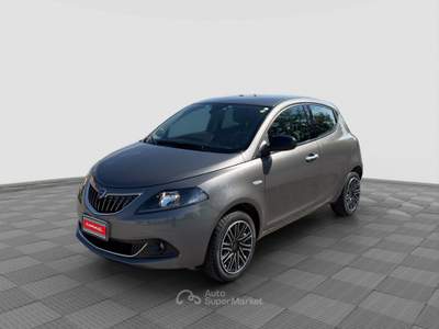 Lancia Ypsilon Ypsilon 1.0 FireFly 5 porte S&S Hybrid Gold Grigio usata Parma