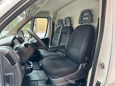 Fiat Ducato 35 L2 H2 2.2 mjt3 140cv serie 9 Blu/Azzurro usata Paderno Dugnano