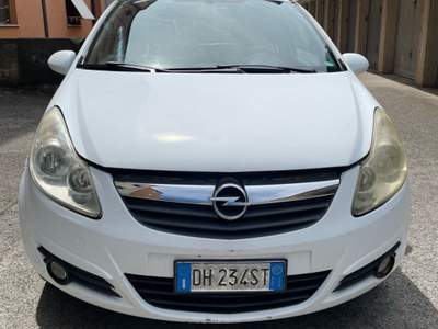 Opel Corsa Van Bianco usata Sovicille