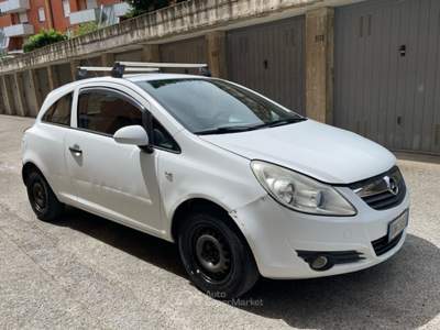 Opel Corsa Van Bianco usata Sovicille