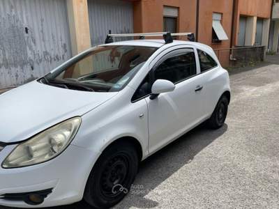 Opel Corsa Van Bianco usata Sovicille