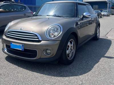 MINI One Può guidarla anche un neo patentato Bronzo usata Bruino