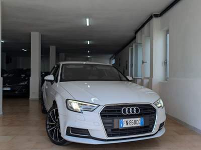 Audi A3 CLEAN DIESEL QUATTRO EDITION Bianco usata Desenzano del Garda