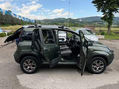 Fiat Panda " UNA BOMBA " Cross 1.3 MJT 4x4 + GANCIO Oro usata Assisi