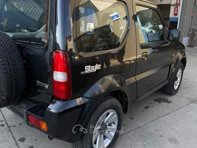 Suzuki Jimny 16V cat 4WD Special Nero usata Mondovì
