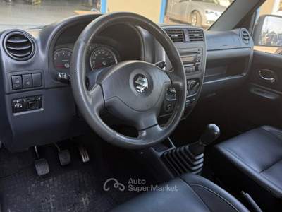 Suzuki Jimny 16V cat 4WD Special Nero usata Mondovì