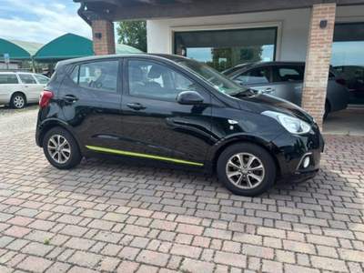 Hyundai i10 Unico proprietario, libero da incidenti  KM.  CERTIFICATI Nero usata Cartura