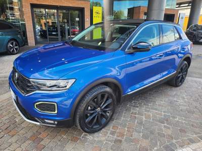 Volkswagen T-Roc T-ROCK SPORT TECNOLOGY 15TSI 150CV DSG AUTOM Blu/Azzurro usata Tivoli