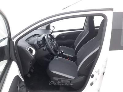 Toyota Aygo Miglior prezzo garantito e consegna in pochi giorni Bianco usata Reggio nell'Emilia