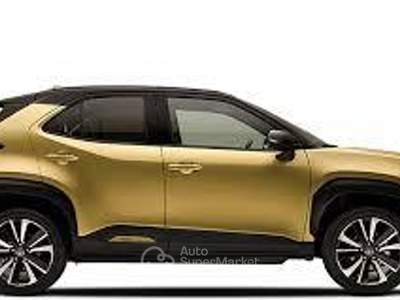 Toyota Yaris Cross PARI NUOVO usata Orte