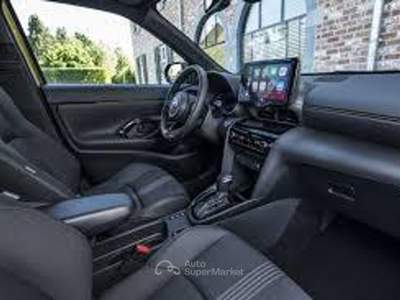 Toyota Yaris Cross PARI NUOVO usata Orte