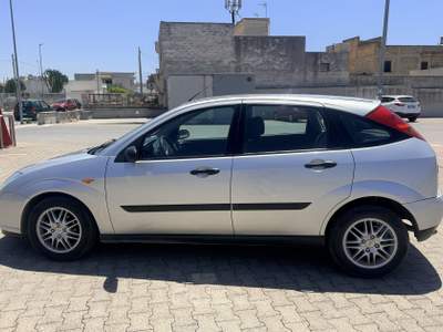 Ford Focus Ford Focus 1.8 TDI 90 CV del 2001 Argento usata Mazara del Vallo