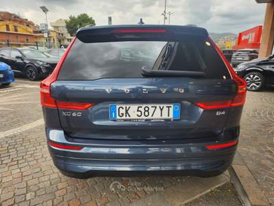 Volvo XC60 VOLVO XC60 2.0D HYBRID B4 CORE AUTOM Grigio usata Tivoli