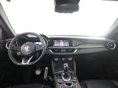 Alfa Romeo Stelvio Stelvio 2.2 Turbodiesel 210 CV AT8 Q4 Ti Bianco usata Milano
