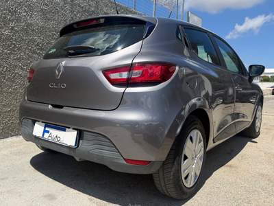 Renault Clio 1.2 75 CV BENZINA 5P. ,Clima,Bluetooth,ecc. Grigio usata San Michele Salentino