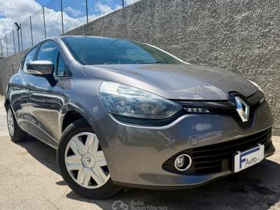 Renault Clio 1.2 75 CV BENZINA 5P. ,Clima,Bluetooth,ecc. Grigio usata San Michele Salentino