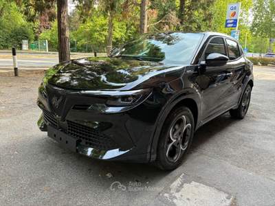 Alfa Romeo Junior 1.2 145 CV Hybrid eDCT6 Sport Speciale Edizione Milano Cortina 2026 Nero usata Modena