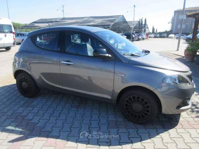 Lancia Ypsilon Ypsilon III 2021 1.0 firefly hybrid Silver s Grigio usata Medolla