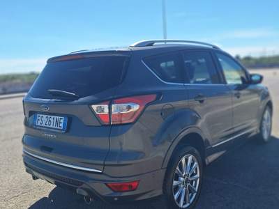 Ford Kuga 4WD Powershift Vignale 2019 Grigio usata Barletta