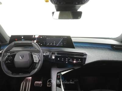 Peugeot 3008 3008 Hybrid 136 e-DCS6 Allure Blu/Azzurro usata Milano