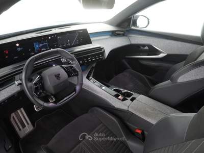 Peugeot 3008 3008 Hybrid 136 e-DCS6 Allure Blu/Azzurro usata Milano