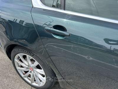 Jaguar XF 2.2d 200cv PREZZO RISERVATO A OPERATORI DEL SETTOR Verde usata Scorzè