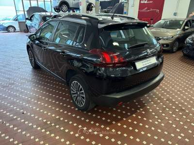 Peugeot 2008 PureTech 82 Active Nero usata Cinisello Balsamo