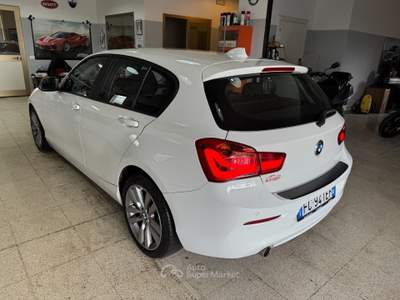 BMW Serie 1 116d 116 116d Urban cv. NAVIGATORE OK NEOPATENTATI Bianco usata Terracina
