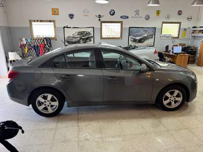 Chevrolet Cruze cc. GPL Berlina LS OK NEOPATEN Grigio usata Terracina
