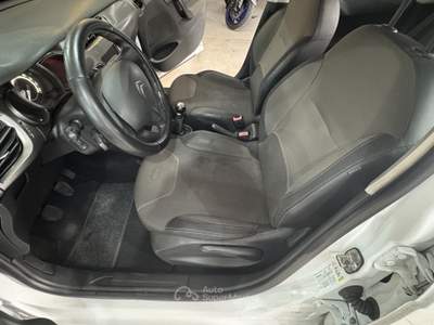 Citroen C3 EXCLUSIVE 1.2 cc. 82 cv. Bianco usata Terracina