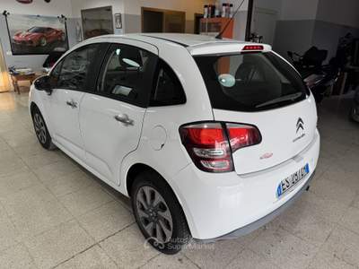 Citroen C3 EXCLUSIVE 1.2 cc. 82 cv. Bianco usata Terracina