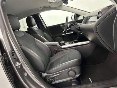 Mercedes-Benz GLA GLA 180 Premium AMG led/adatt/telecamera/navi/ Grigio usata Savigliano