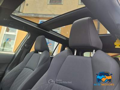 Toyota Corolla Cross 2.0h Trend 197cv e-cvt Nero usata vicenza