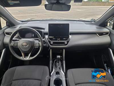 Toyota Corolla Cross 2.0h Trend 197cv e-cvt Nero usata vicenza