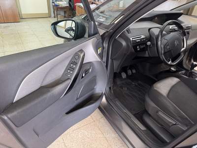 Citroen C4 Picasso NEW C4 1.6 HDi Shine NAVIGATORE Grigio usata Terracina