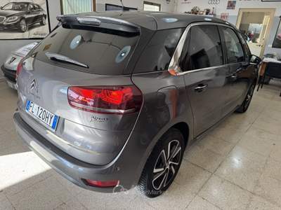 Citroen C4 Picasso NEW C4 1.6 HDi Shine NAVIGATORE Grigio usata Terracina