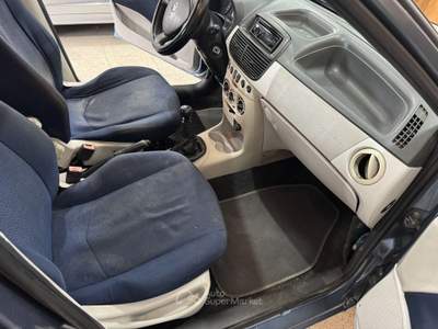 Fiat Punto 1.2 cc. Benzina Grigio usata Terracina