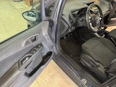 Ford B-Max Titanium Grigio usata Terracina